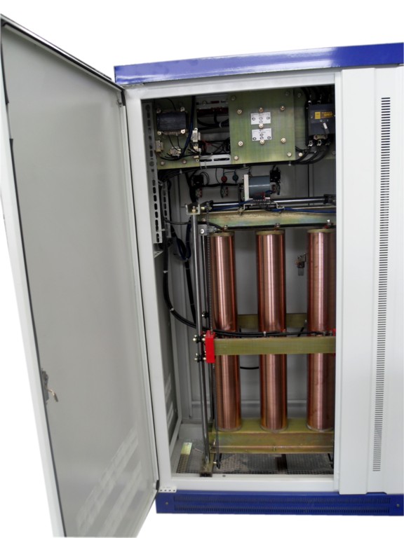直銷SBW-100KVA，SBW-150KVA三相補(bǔ)償式穩(wěn)壓器