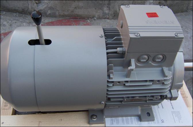 煙機(jī)專(zhuān)用西門(mén)子電機(jī)現(xiàn)貨1LA9133-4LA60-Z