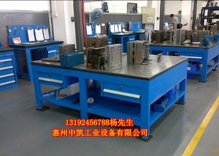 優(yōu)質(zhì)】深圳工作臺廠家〃深圳工作臺訂做～深圳工作臺價格