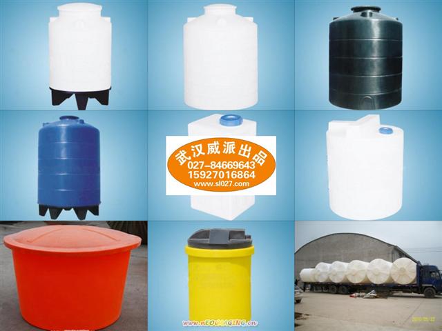 武漢滾塑槽罐、甲醇罐、減水劑罐生產(chǎn)廠