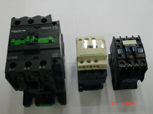 施耐德LC1E0901E5N,E接觸器，9A，1NC 使用說明！