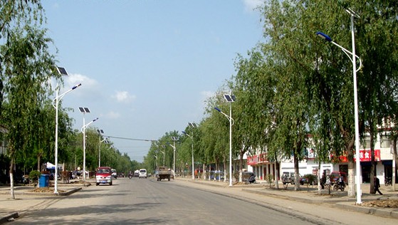 鷹城平頂山太陽(yáng)能路燈，河南太陽(yáng)能路燈，LED路燈價(jià)格