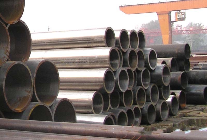 專業(yè)供應(yīng)16mn厚壁無縫鋼管,16mn厚壁無縫鋼管價(jià)格表，厚壁管