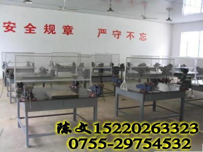 鉗工技能實(shí)訓(xùn)桌