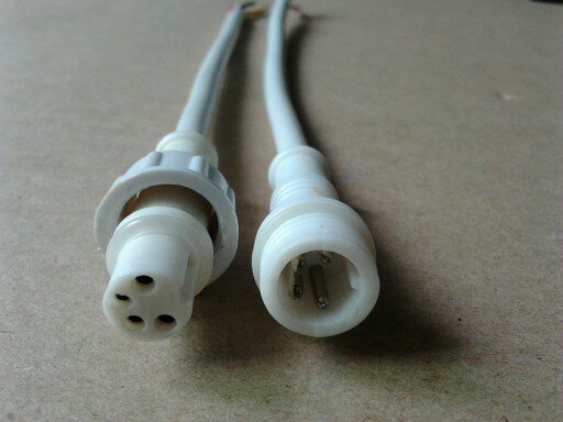 工礦燈防水連接線，工礦燈公母防水插頭制造商