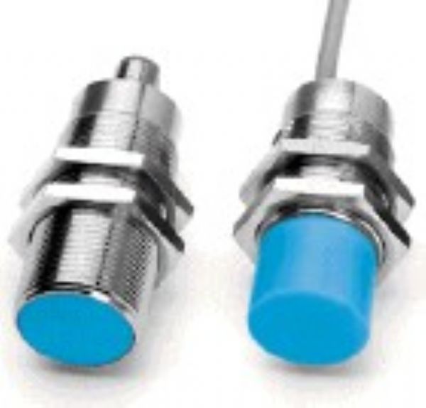 施克特價供應UM30-212113 UM30-212113傳感器