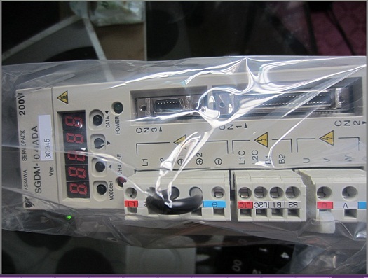 安川伺服SGMAH-04AAA41+SGDM-04ADA全新