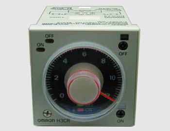 H3CR-G8L AC220V廠家直銷歐姆龍時間定時器繼電器