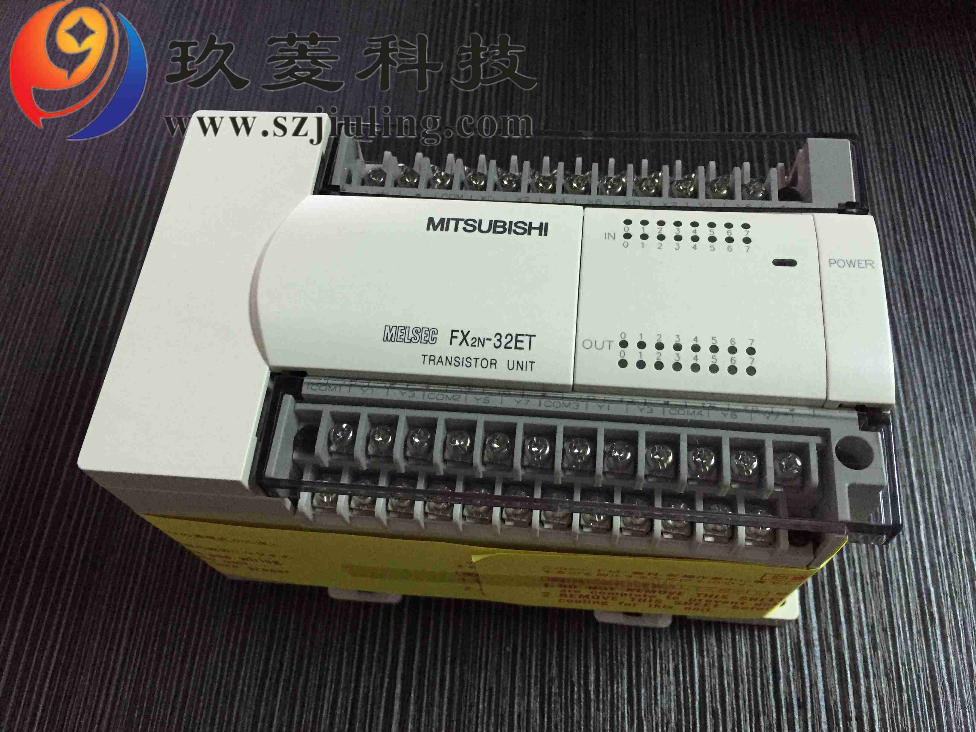 FX2N-32ER輸入點：16，16點繼電器輸出