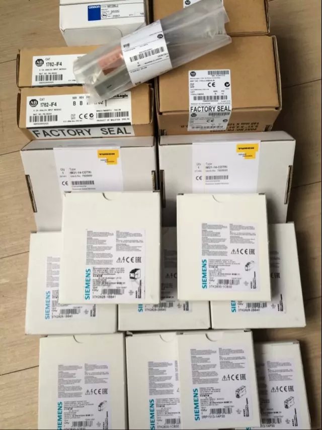 3RP1518-2AP38-0AA2繼電器