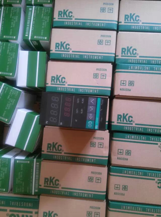 日本理化RKC溫控表CH402FK02-M*GN溫度控制器