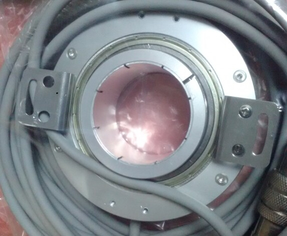 大孔徑 可定制 機(jī)器人專用編碼器盈動(dòng)高科9854