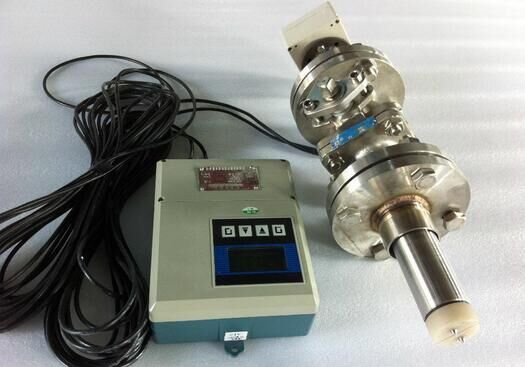 插入式電磁流量計廠家，插入管道式電磁流量計一米管道