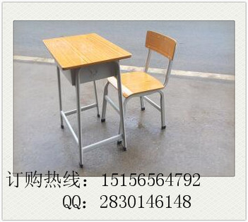 合肥學(xué)生課桌椅，合肥經(jīng)開課桌椅，合肥培訓(xùn)桌廠家直銷