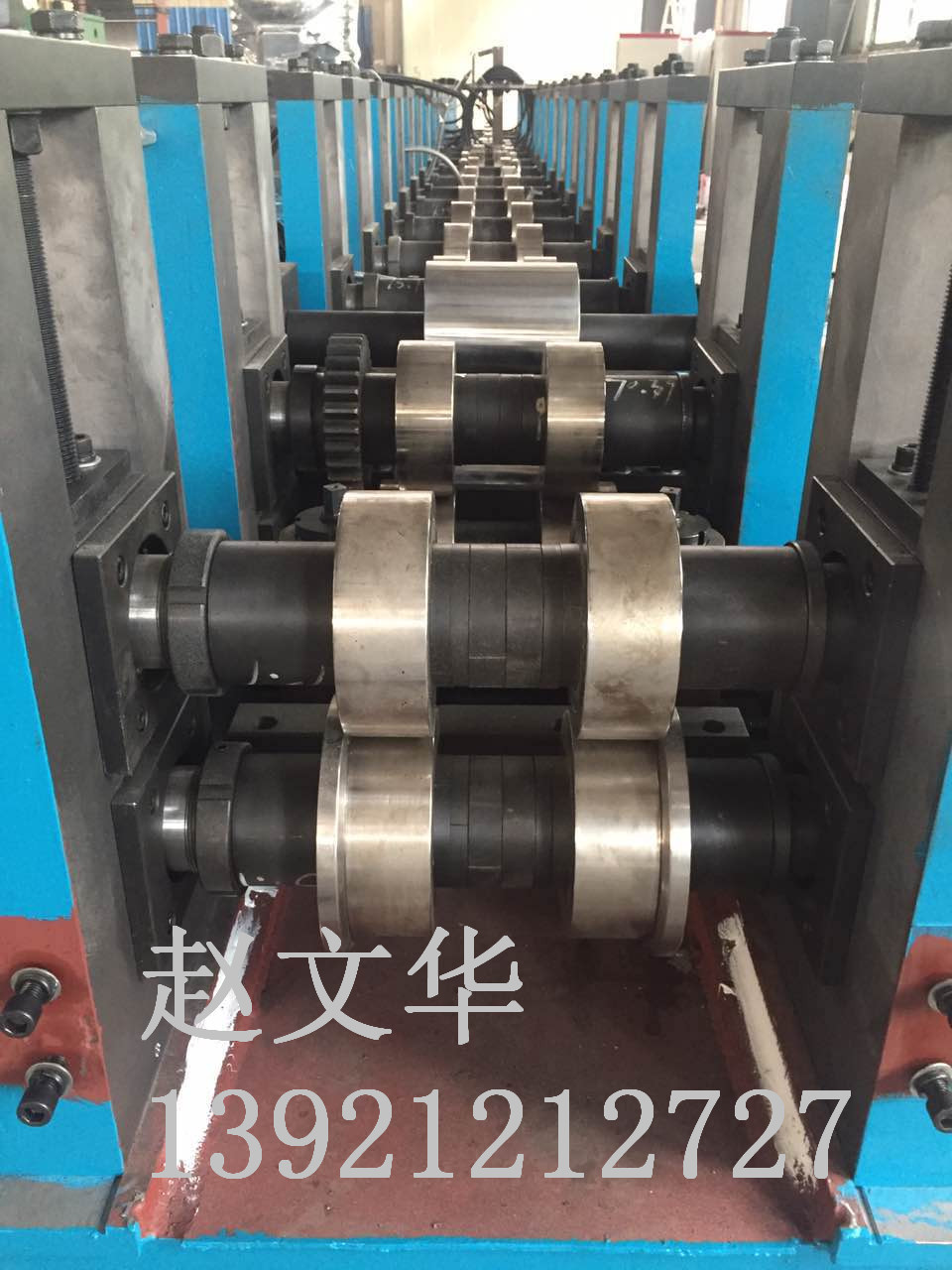 抗震支架一次成型機(jī)