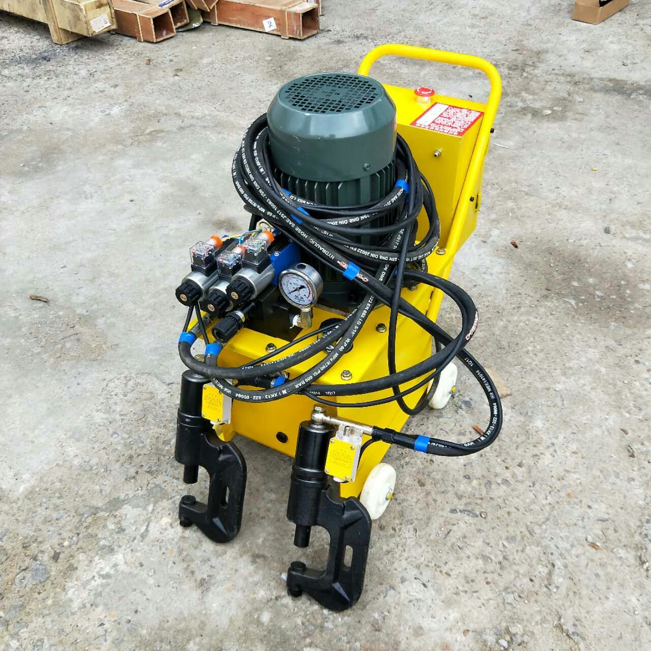 徐州液壓鉚釘機多少錢