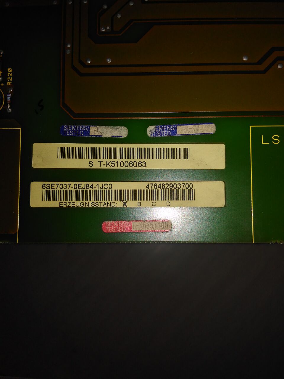 T6SE7031-7HF84-1HH0