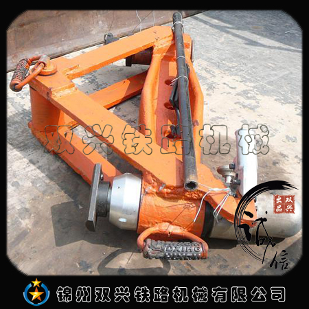 鐵路養(yǎng)路機械_臥式扳道機30kg生產商|工程機械_運軌車咨詢
