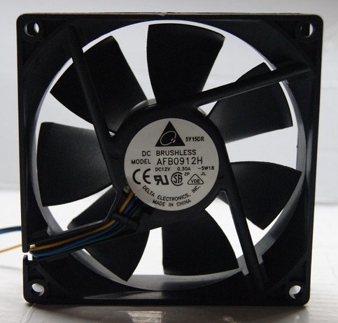 __ 9025 12V 0.30A 9CM LAFB0912H