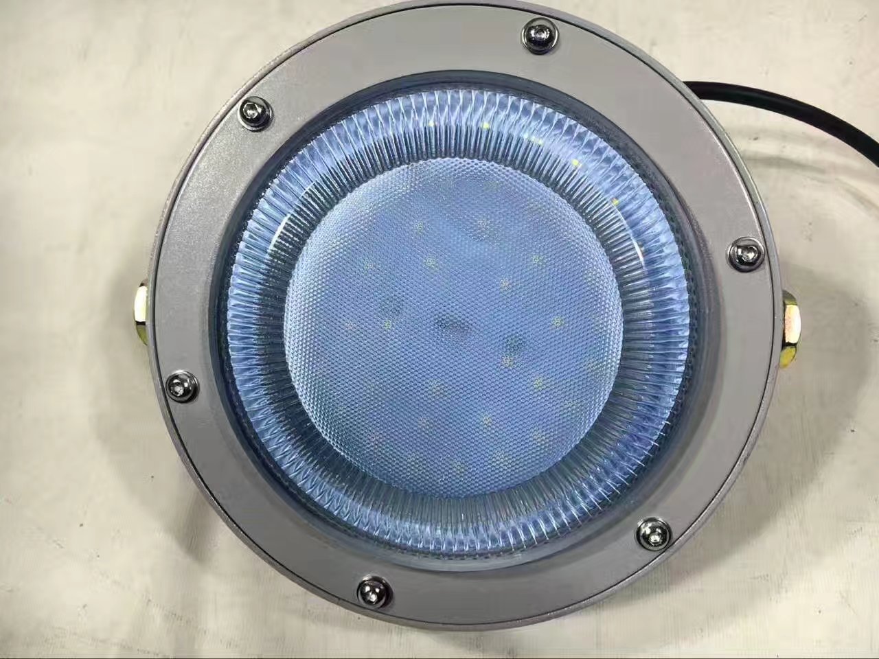 ɽ|60WֱNF·վ_(ti)LED