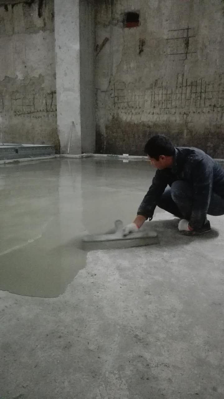 望京鋪地板地面找平做水泥自流平