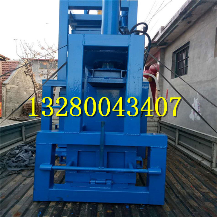 半自動(dòng)單杠液壓打包機(jī)    廢紙打包機(jī)    各種機(jī)型打包機(jī)