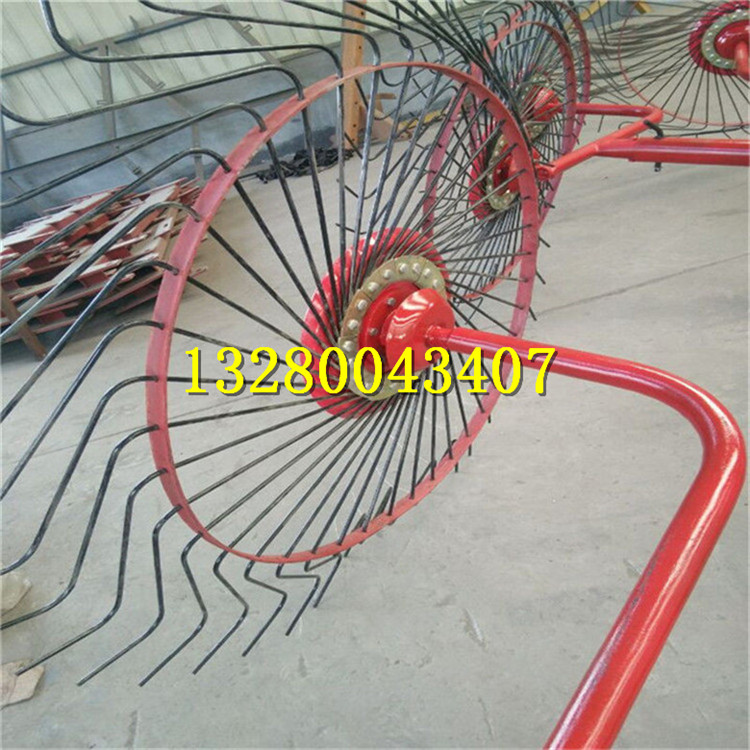 直銷優(yōu)質(zhì)旋轉(zhuǎn)指盤式摟草機(jī)