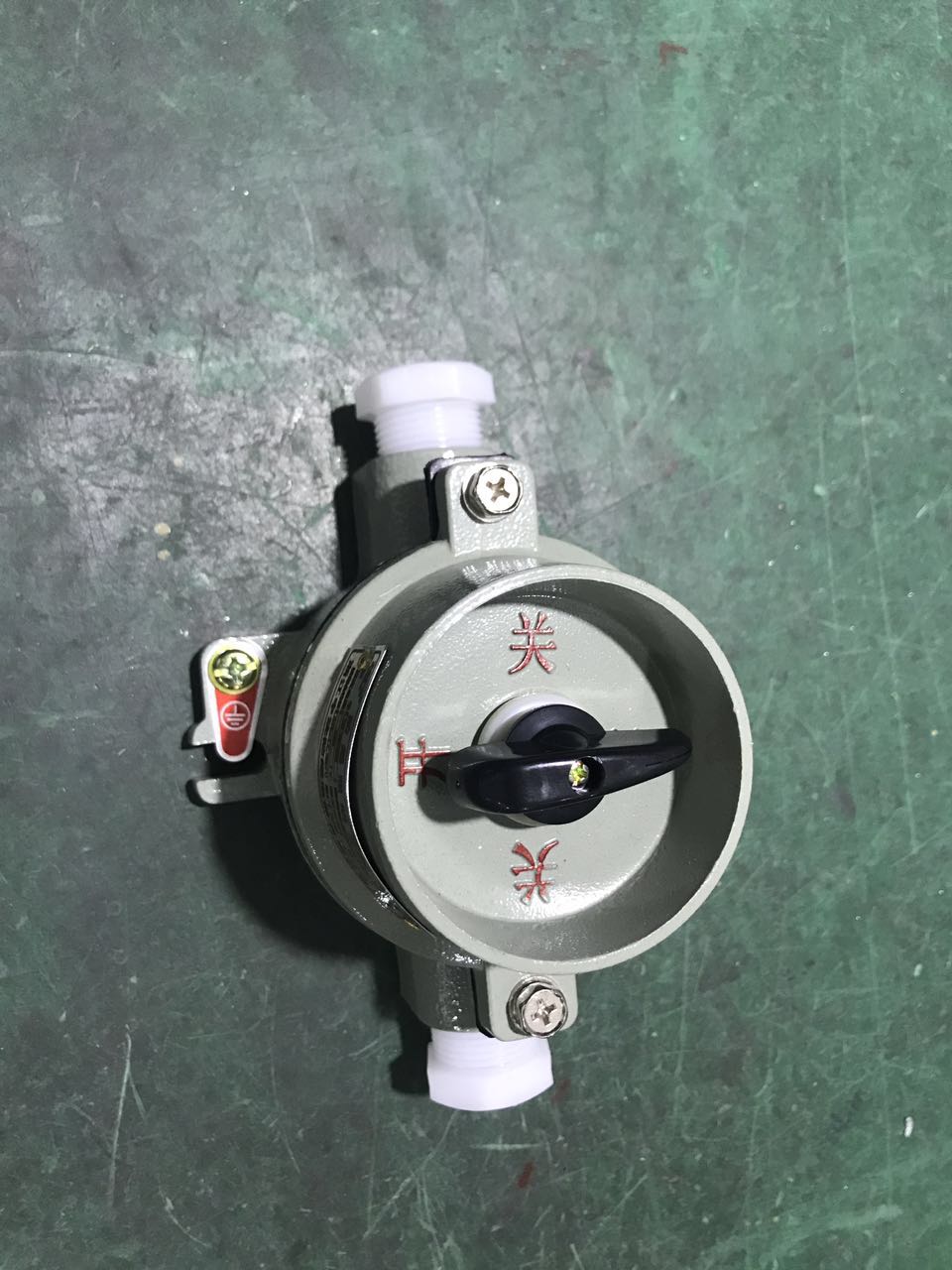 武昌那里有防爆照明開關(guān)swb-10a/220v 380v 單開雙控防爆開關(guān)
