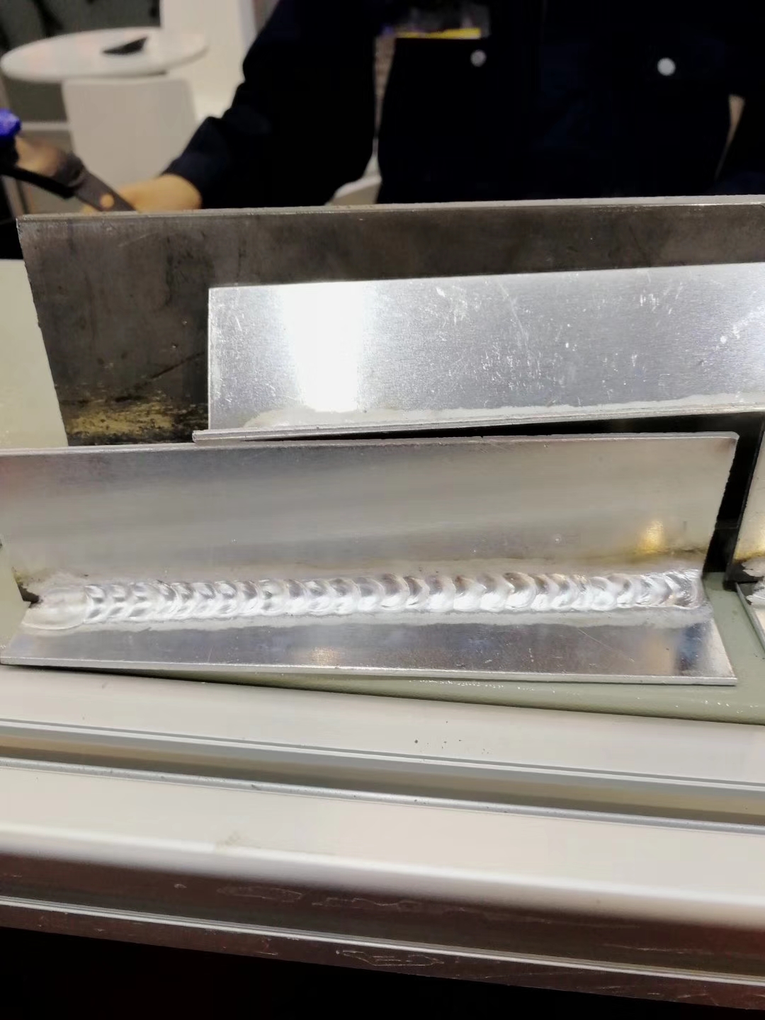 山東濟南焊割設(shè)備鋁焊機、鋁材焊機
