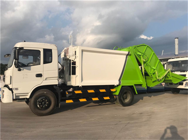 單橋尾部壓縮垃圾車在哪兒買