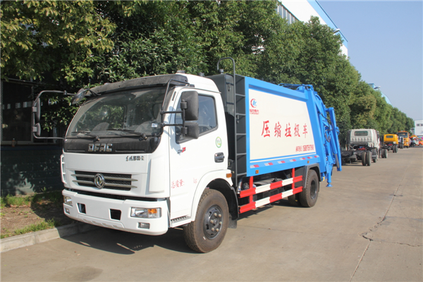 18立方后翻斗壓縮垃圾車多少錢
