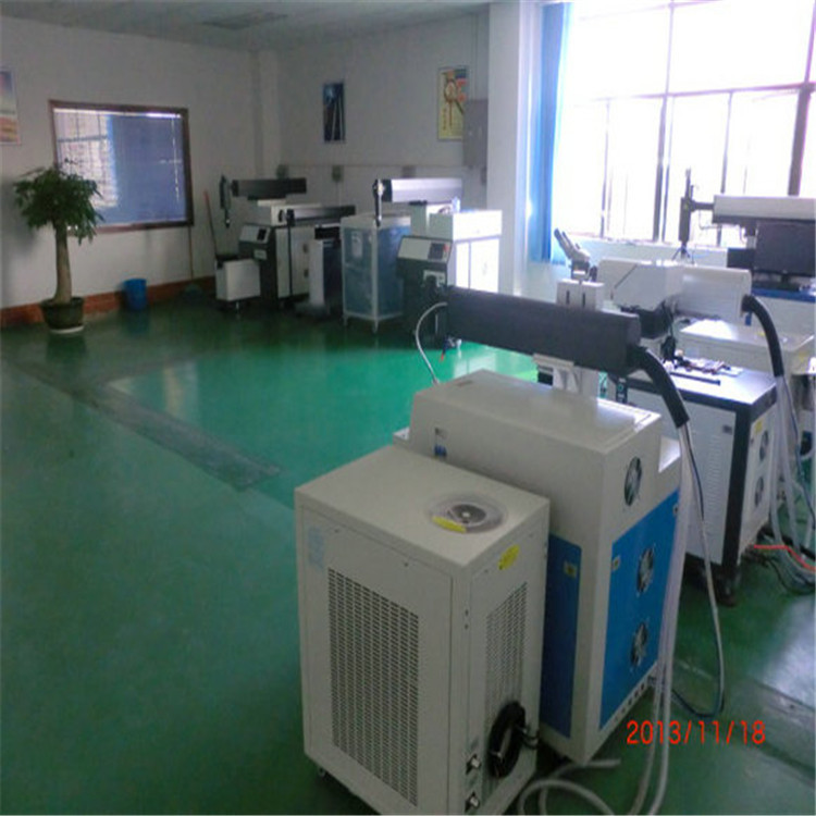 廣告字激光焊接機(jī)