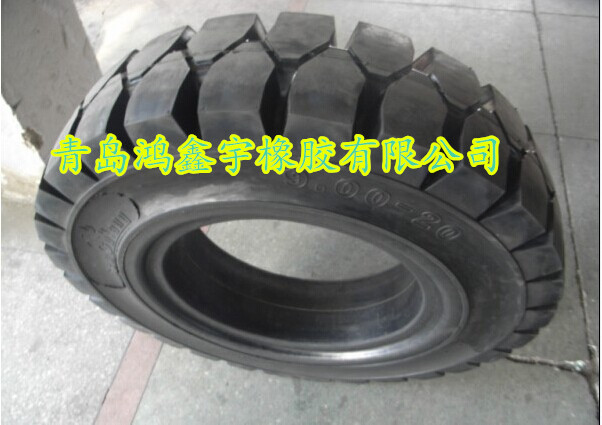 發(fā)泡實(shí)心輪胎9。00-20河北叉子車輪胎型號(hào)齊全廠家報(bào)價(jià)