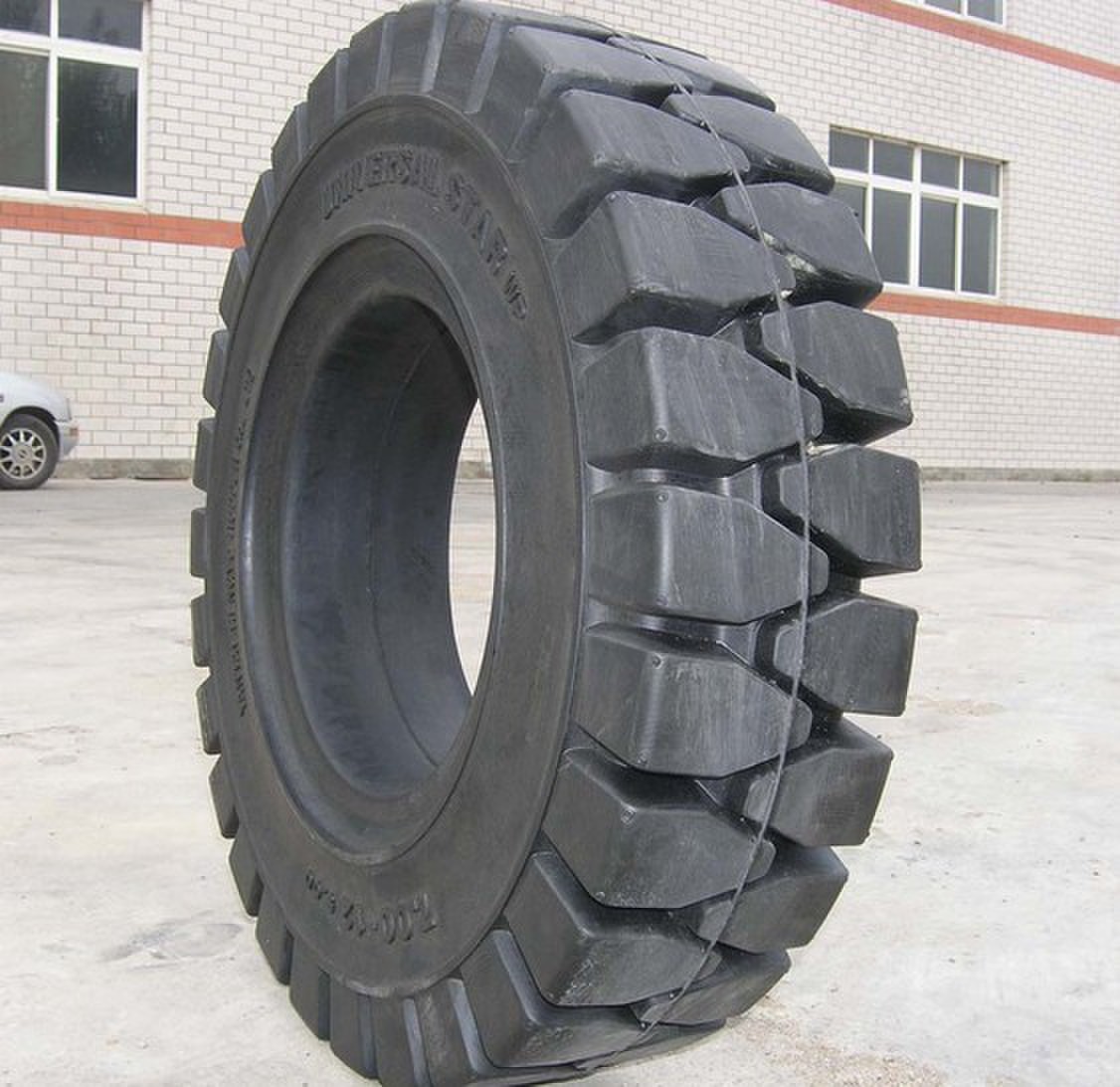 批發(fā)物流叉子車輪胎815-12實(shí)心輪胎廠家出售型號齊全
