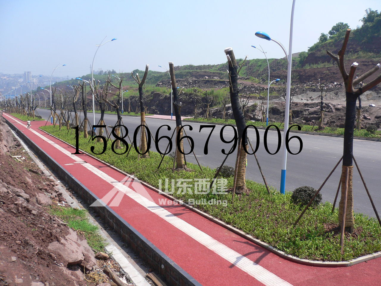 河北湯河鄉(xiāng)彩色透水地坪/透水混凝土/無砂混凝土價(jià)格、工藝、廠家