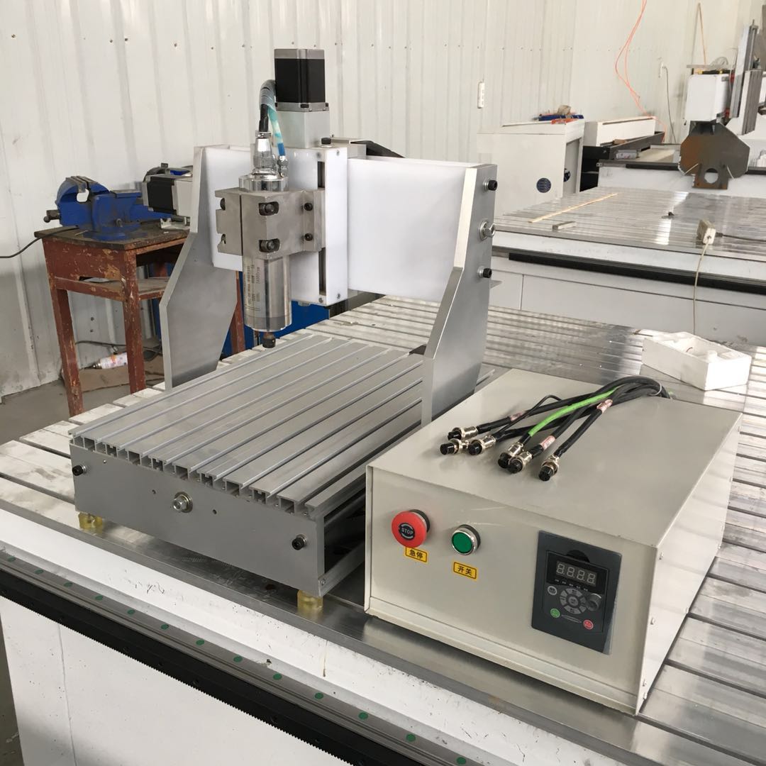 數(shù)控玉器文玩雕刻機 木雕工藝品雕刻機小型桌面雕刻機 雕刻機生產(chǎn)廠家直銷 慧鑫