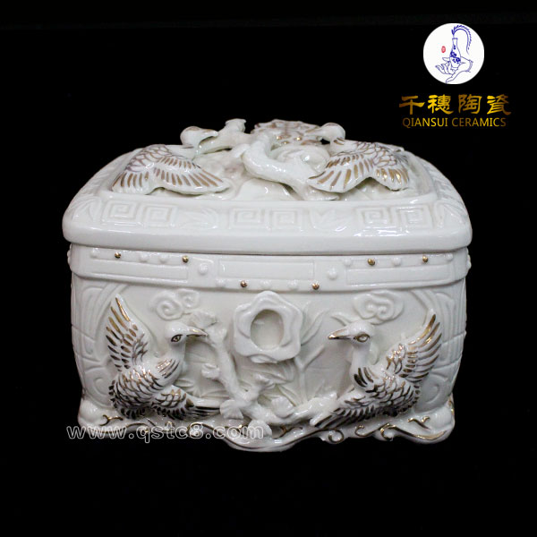 景德鎮(zhèn)存放架骨灰盒生產(chǎn)廠家 存放架骨灰盒批發(fā)價(jià)錢 款式