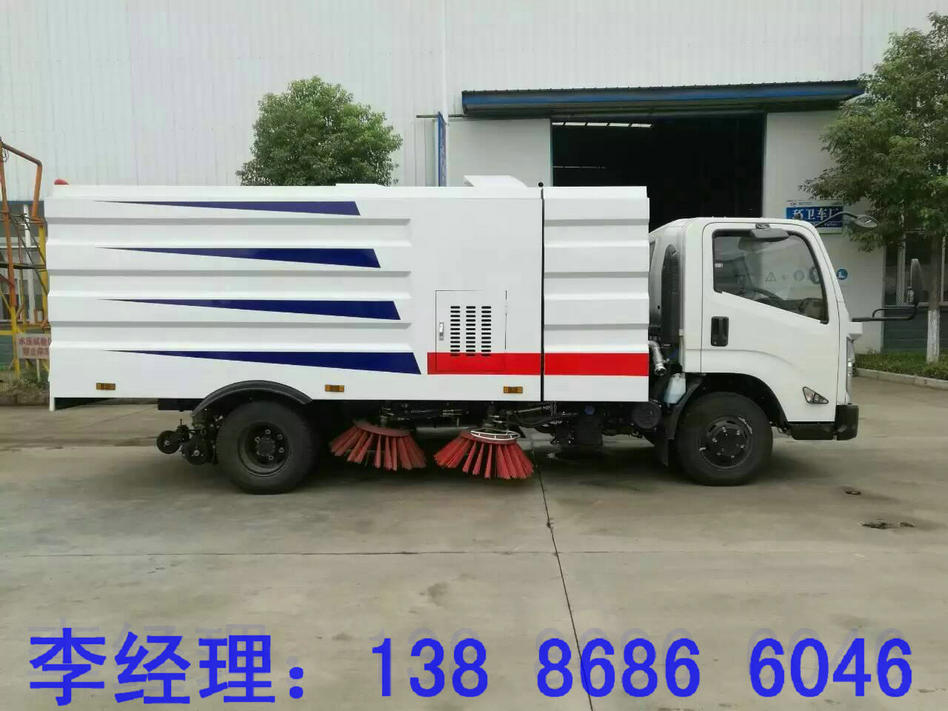 上海五十鈴小型國五廠區(qū)掃路車圖片