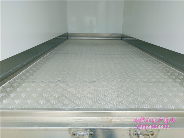 駕駛式全自動冷藏車_煙臺工廠廠區(qū)工業(yè)園區(qū)冷藏車