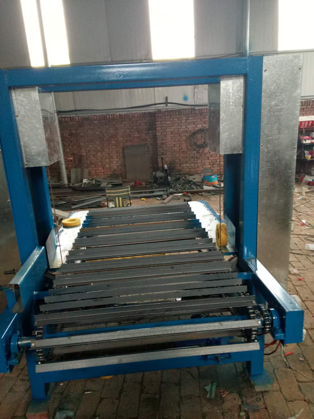 49.河北廊坊市大城巖棉管，自動切割機，加工定做‘’