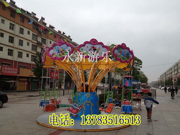 景區(qū)火熱的游樂(lè)設(shè)備永新兒童飛椅款式可愛(ài)