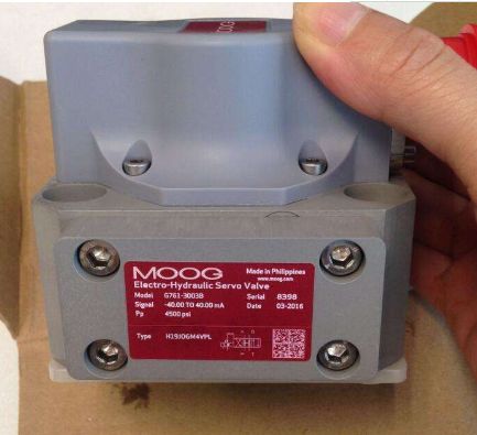 MOOG閥D662-4083孤獨(dú)是思想者的墓志銘