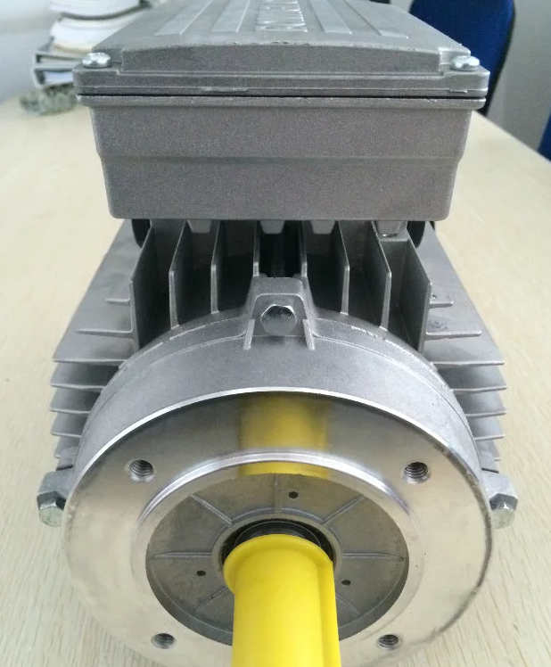 BONFIGLIOLI-S501PHSCODE:1F60011201我們的光彩來自你的風(fēng)采。