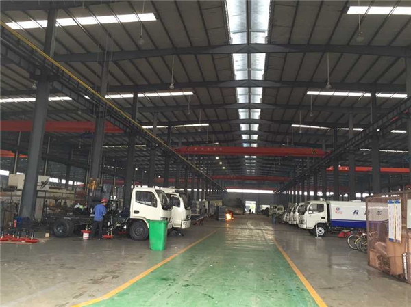 呼和浩特市中置軸轎運(yùn)車多少錢(qián)