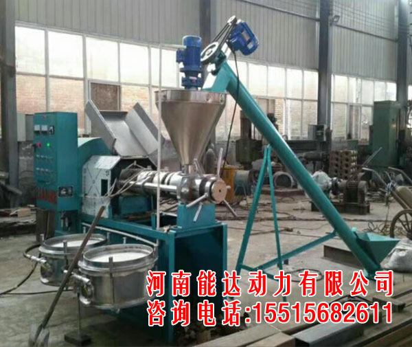 榨油機有哪兩種方式？液壓榨油機與螺旋榨油機的區(qū)別是什么?