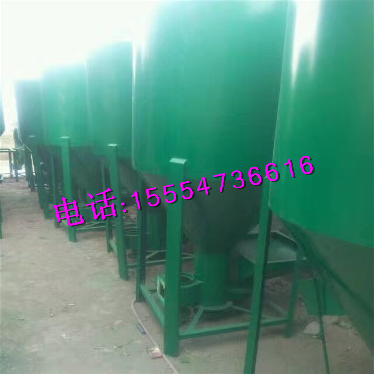 耐用的飼料攪拌機(jī)飼料粉碎攪拌機(jī)養(yǎng)殖專(zhuān)用飼料攪拌機(jī)我廠飼料攪拌機(jī)優(yōu)勢(shì)