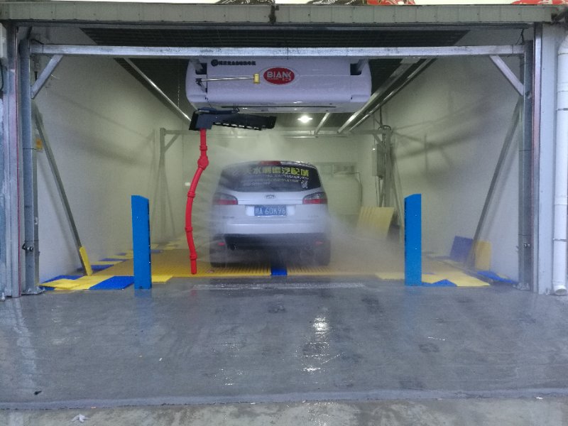電腦洗車機(jī)多少錢一臺(tái)