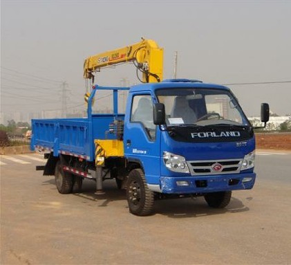 3.2T隨車(chē)吊www.clczc.com