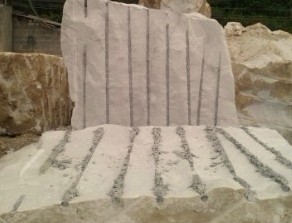 供應(yīng)北京無(wú)聲破碎劑，北京靜態(tài)劑廠家直銷(xiāo)
