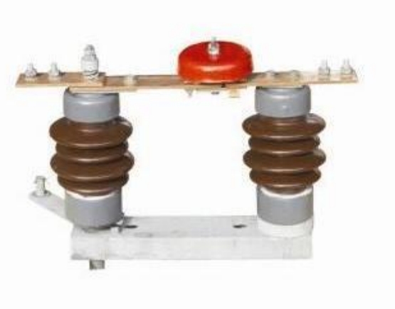 【軒泰出品】GW4-10/630A 隔離開關(guān)